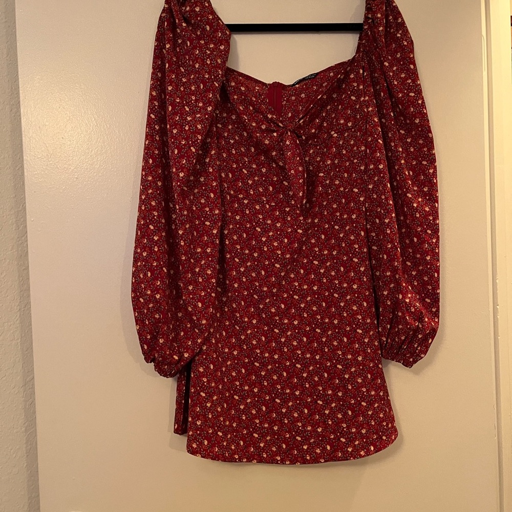 Red flower pattern dress